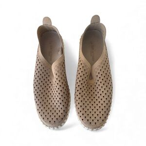 Ilse Jacobsen Beige Latte Tulip Slip-On Shoes